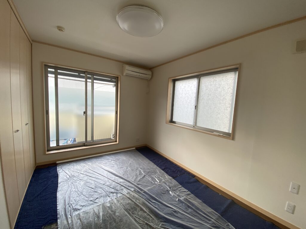 洋室壁天井張替前